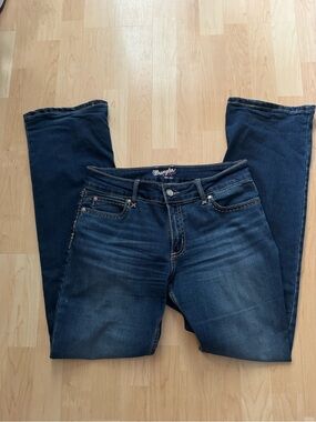 Wrangler retro blue bootcut women pants / jeans